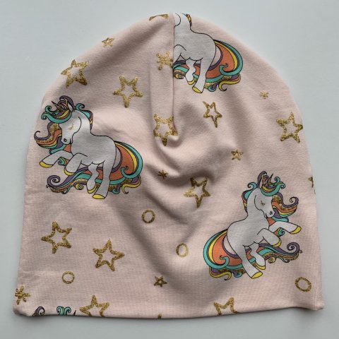 Laksefarvet baggy hue med enhjrning - str. 5-10 r